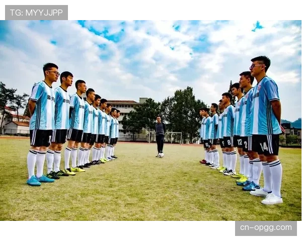 西甲联盟与教育部合作,推出“足球与数学”跨学科教学项目 西甲联盟与教育部合作,推出“足球与数学”跨学科教学项目